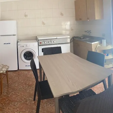 Acquamarina Holiday home *